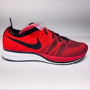 flyknit trainer university red